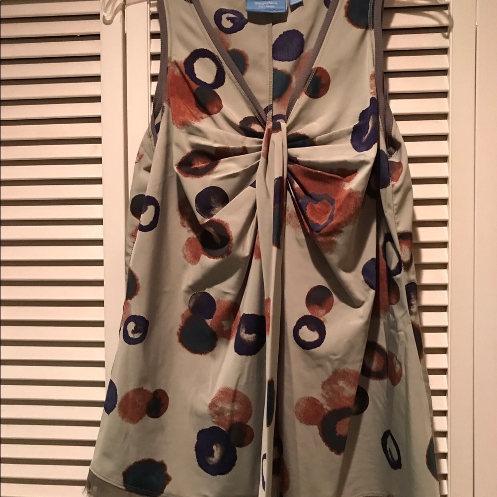 SimplyVera  Vera Wang V neck Tank Top Size M